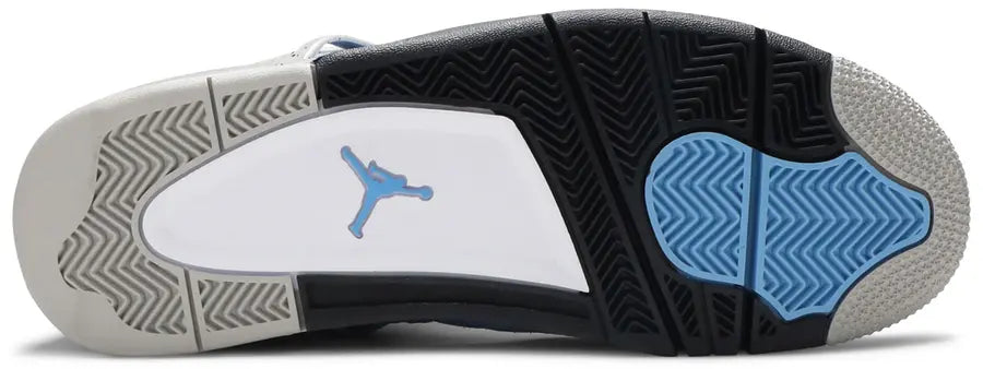 Jordan 4 Retro University Blue - Visual Streetwear
