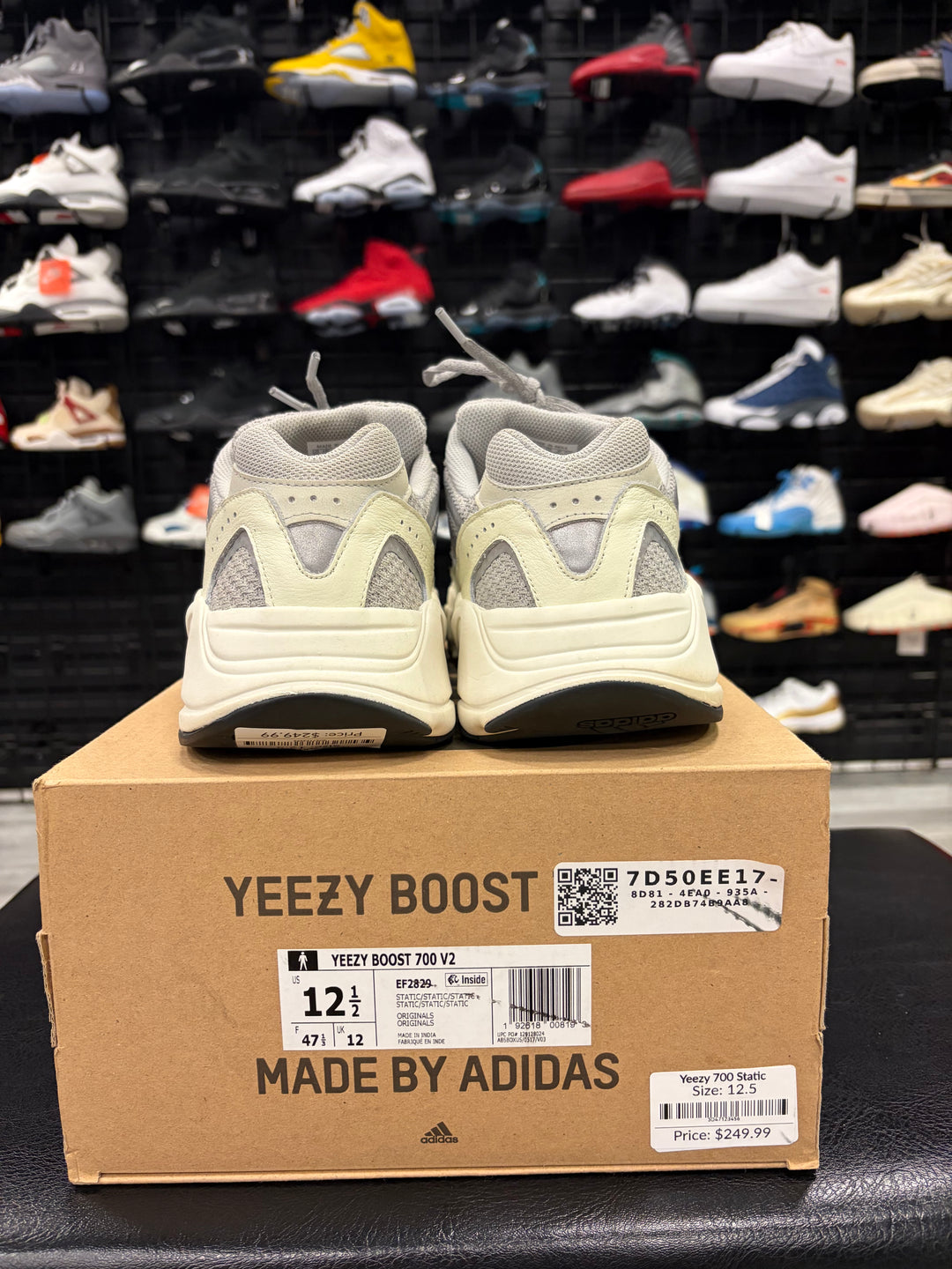 Yeezy Boost 700 V2