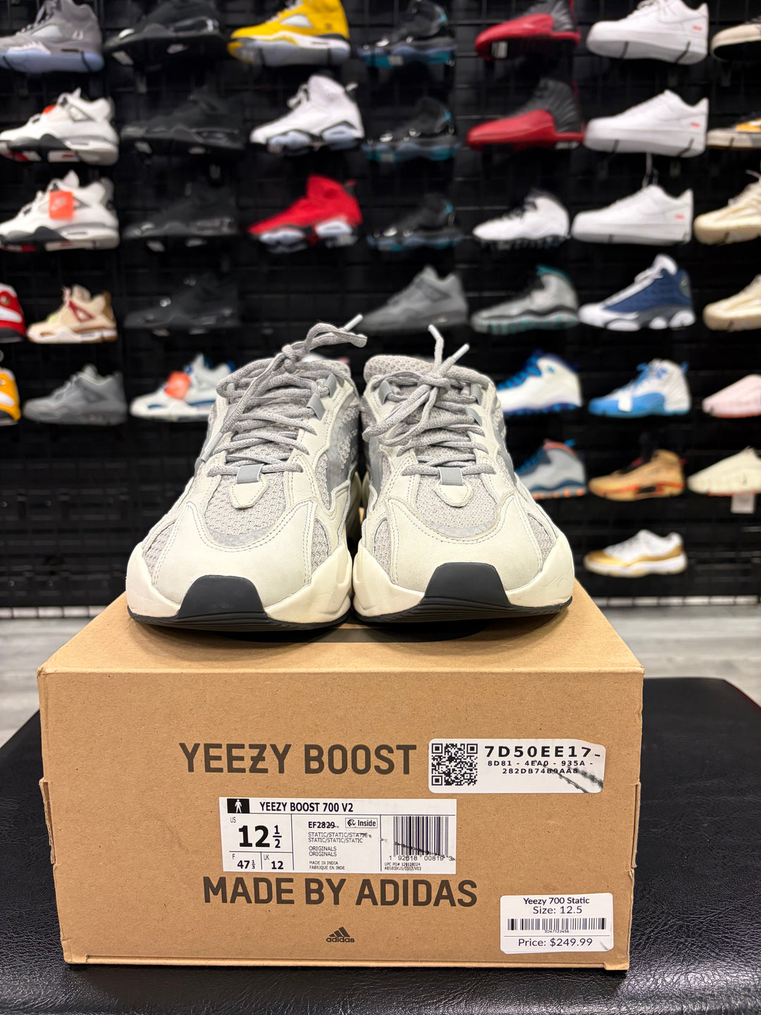 Yeezy Boost 700 V2