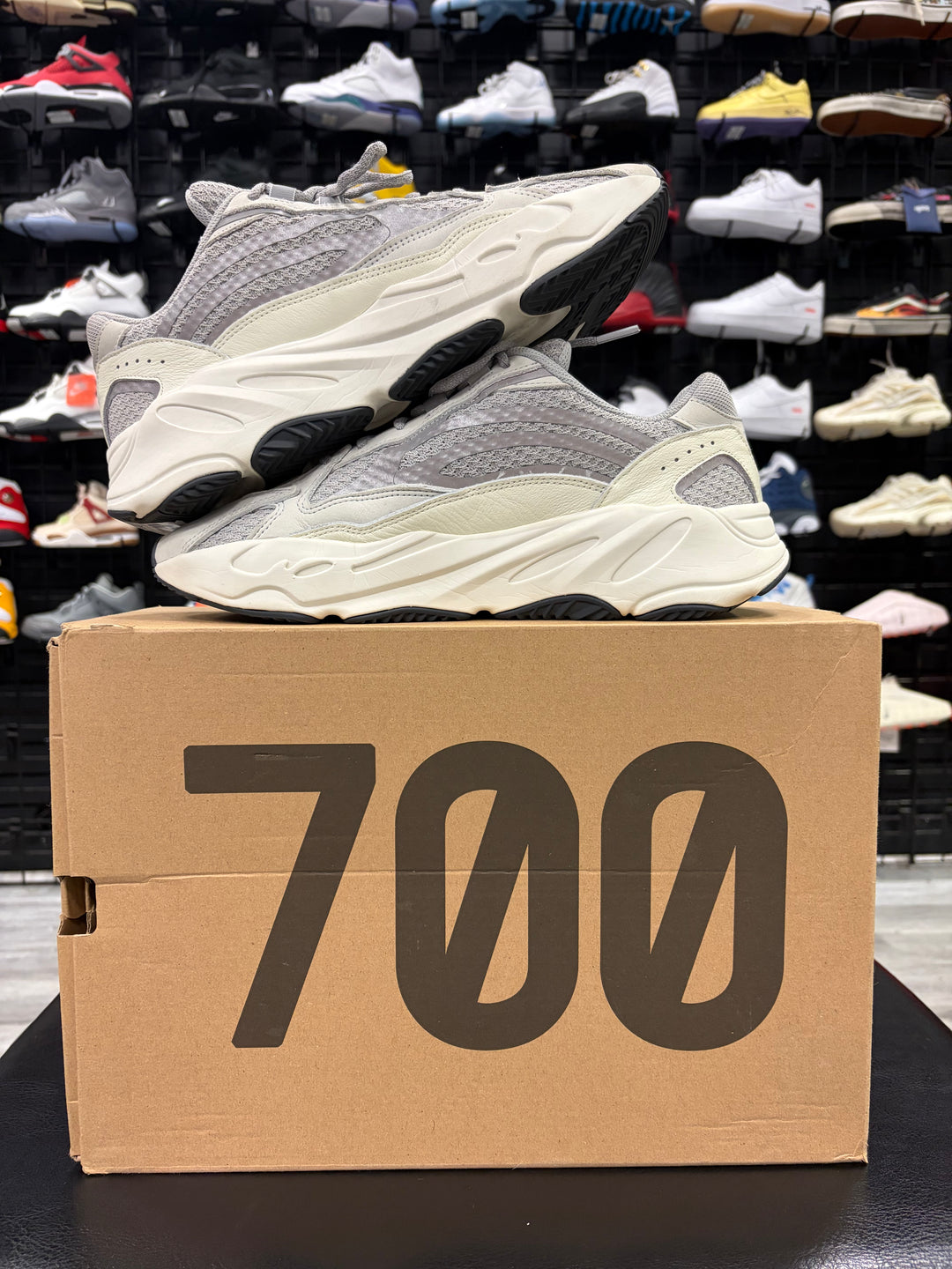 Yeezy Boost 700 V2